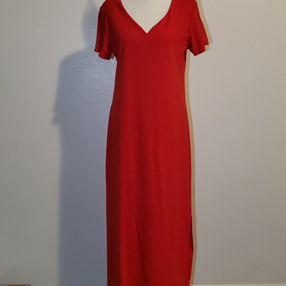 V-Neck pull over long red dress